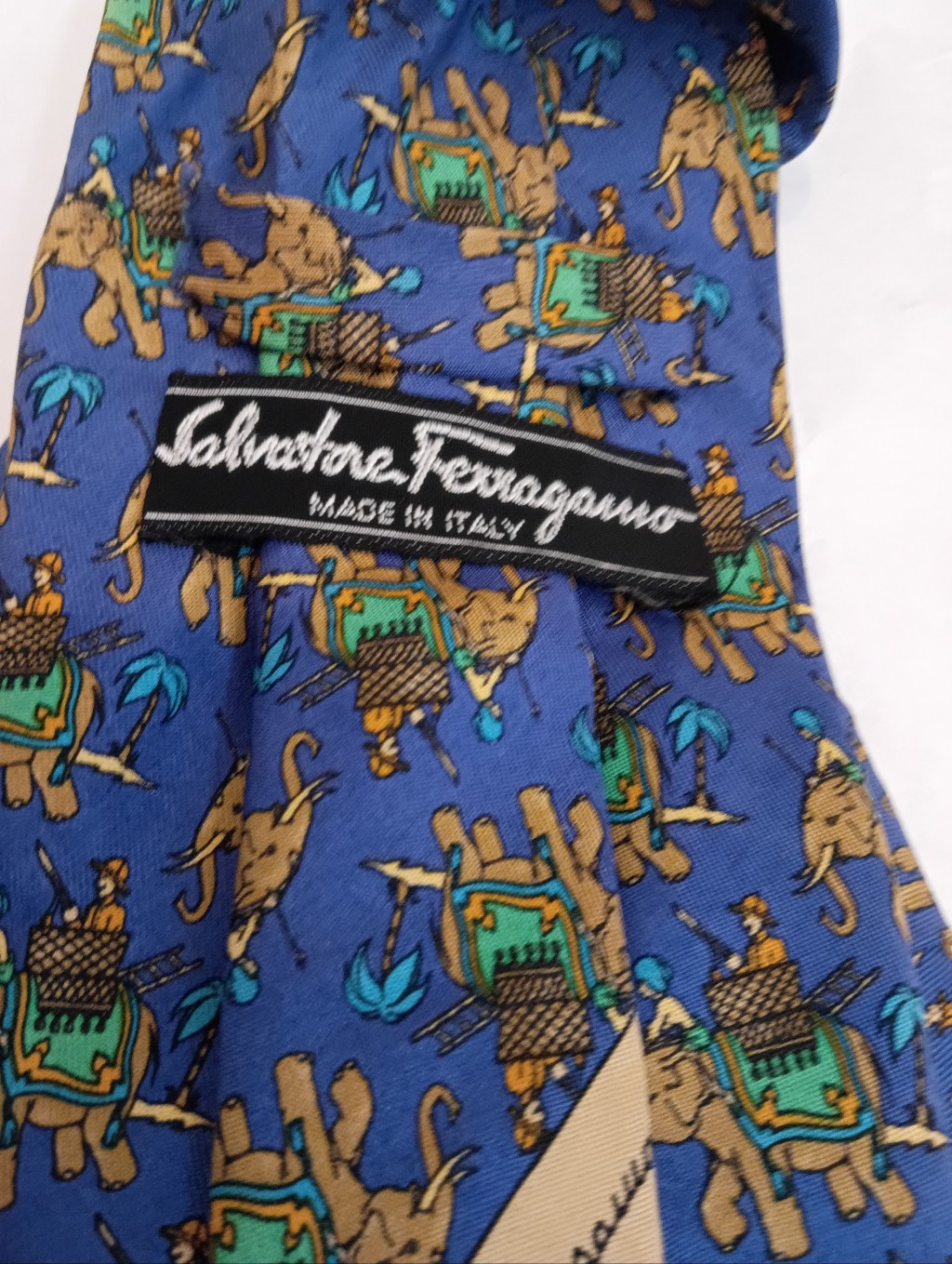 Ferragamo Mens Elephant Luxury Mens Tie